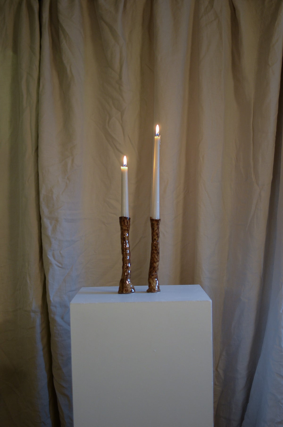 Ljusstake brunmelerad